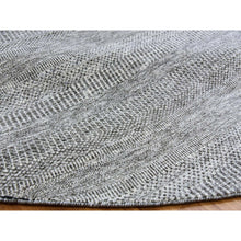 Load image into Gallery viewer, 11&#39;x11&#39; Storm Gray, Tone on Tone, Modern Grass Design, Organic Undyed Wool, Hand Knotted, Round Oriental Rug FWR477504