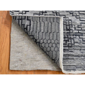 2'x2' Gray, Modern Design, Silk with Textured Wool, Hand Knotted, Sample Fragment, Oriental Rug FWR482436