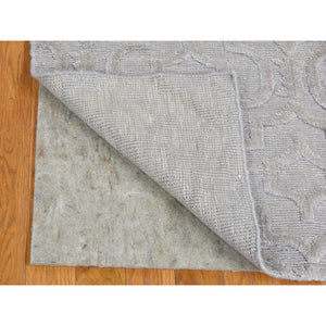 2'x2'10" Gray, Modern Design, Silk with Textured Wool, Hand Knotted, Mat, Oriental Rug FWR482538