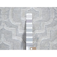 Load image into Gallery viewer, 2&#39;x2&#39;10&quot; Gray, Modern Design, Silk with Textured Wool, Hand Knotted, Mat, Oriental Rug FWR482538