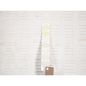 2'x3' Ivory, Plant Based Silk, Hand Loomed, Modern Design, Mat Oriental Rug FWR482586