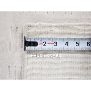 2'x3' Ivory, Plant Based Silk, Hand Loomed, Modern Design, Mat Oriental Rug FWR482586