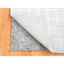 Load image into Gallery viewer, 2&#39;x3&#39;1&quot; Dove Gray, Modern Design, Hand Loomed, Pure Wool, Mat Oriental Rug FWR482766