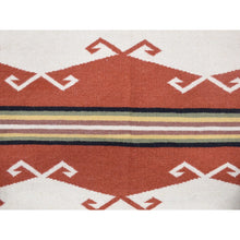 Load image into Gallery viewer, 5&#39;2&quot;x7&#39; Ivory, Navajo Design, Flat Weave Vegetable Dyes, Extra Soft Wool Hand Woven, Oriental Rug FWR483270