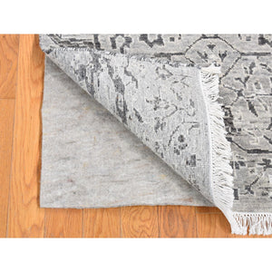 2'x2' Cloud Gray, 100% Wool Hand Knotted, Modern Design Undyed Natural Wool, Square Sample Oriental Rug FWR483654