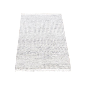 2'x3' Silver Gray, Undyed Natural Wool Hand Knotted, Modern Grass Design, Mat Sample Oriental Rug FWR483750
