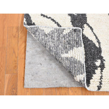 Load image into Gallery viewer, 3&#39;x3&#39; Charcoal Black, Tone on Tone Modern Design Thick and Plush, Undyed Natural Wool Hand Knotted, Square Oriental Rug FWR484518