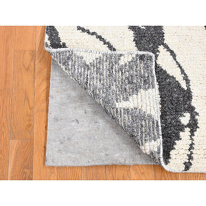 3'x3' Charcoal Black, Tone on Tone Modern Design Thick and Plush, Undyed Natural Wool Hand Knotted, Square Oriental Rug FWR484518