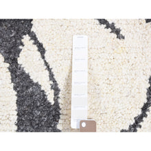 Load image into Gallery viewer, 3&#39;x3&#39; Charcoal Black, Tone on Tone Modern Design Thick and Plush, Undyed Natural Wool Hand Knotted, Square Oriental Rug FWR484518