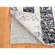 Load image into Gallery viewer, 3&#39;x3&#39; Black, Modern Erased Column Design Thick and Plush, Organic Undyed Wool Hand Knotted, Square Oriental Rug FWR484536