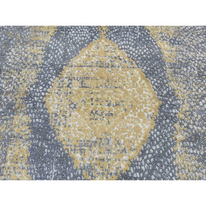 5'2"x7' Carbon Gray with Mix of Gold, Persian Medallion Design, Wool and Pure Silk, Hand Knotted, Oriental Rug FWR485772