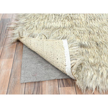 Load image into Gallery viewer, 7&#39;7&quot;x9&#39;10&quot; Gray, Undyed Natural Wool Hand Knotted, Shaggy Moroccan Exotic Texture, Oriental Rug FWR495966