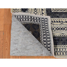 Load image into Gallery viewer, 9&#39;x12&#39; Owl Gray, Sheared Low, Distressed Silk, Repetitive Flower Design, Hand Knotted, Oriental Rug FWR522726