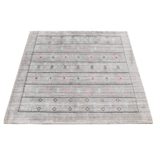 Load image into Gallery viewer, 4&#39;3&quot;x4&#39;3&quot; Sonic Gray, 100% Wool, Hand Loomed, Gabbeh Design, Square Oriental Rug FWR523176