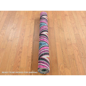 4'x6'2" Hot Pink, Hand Knotted, Chevron Design, Sari Silk with Textured Wool, Oriental Rug FWR523290