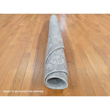 Load image into Gallery viewer, 7&#39;9&quot;x7&#39;9&quot; Gainsboro Gray, Jacquard Hand Loomed, Broken Cypress Tree Design, Wool and Silk, Thick and Plush, Round Oriental Rug FWR524154
