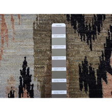 Load image into Gallery viewer, 9&#39;1&quot;x13&#39; Eerie Black, 100% Wool, Ikat Uzbek Design, Hand Knotted, Oriental Rug FWR525078